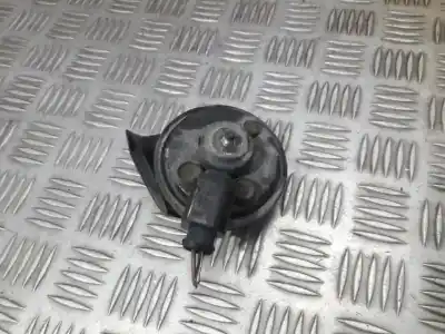 İkinci el araba yedek parçası boynuz için volkswagen passat b6 (3c2) 2.0 tdi 16v oem iam referansları e1000209  