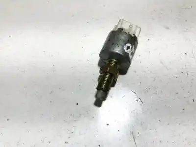 Peça sobressalente para automóvel em segunda mão trocar por toyota corolla (e12) 2.0 d-4d sol berlina referências oem iam   