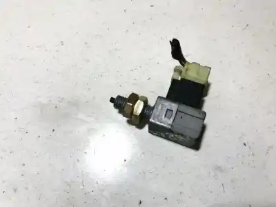 Pezzo di ricambio per auto di seconda mano interruttore per kia cerato 1.6 crdi 03-07 riferimenti oem iam 9381038110