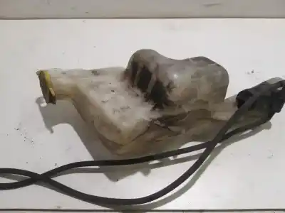 Peça sobressalente para automóvel em segunda mão depósito do limpa vidros por jeep compass 2006 - 2017 2.4i 125kw 2006 - 2017 referências oem iam 05303789af