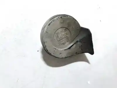 Pezzo di ricambio per auto di seconda mano corno per audi 100 avant (c4) 2.5 tdi riferimenti oem iam 