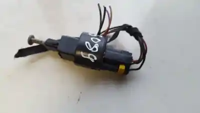 Tweedehands auto-onderdeel schakelaar voor opel zafira a 2.0 16v di oem iam-referenties 09132199