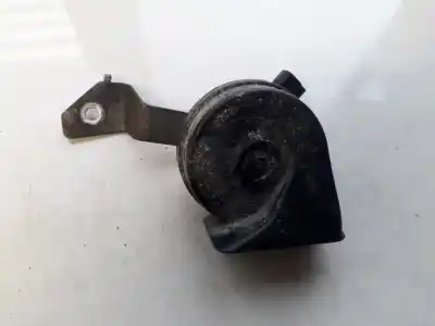 Pièce détachée automobile d'occasion Klaxon / Signal Sonore pour FORD MONDEO III (B5Y) 2.0 16V TDDi / TDCi Références OEM IAM E30055306  