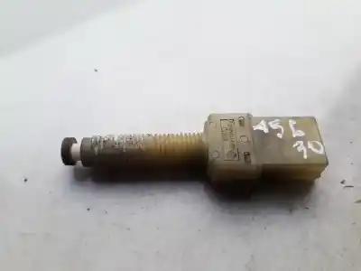 Peça sobressalente para automóvel em segunda mão trocar por audi 100 avant (c4) 2.5 tdi referências oem iam 443945515