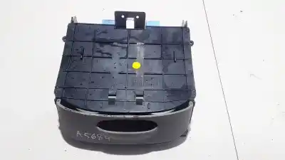 Peça sobressalente para automóvel em segunda mão porta luvas por kia carnival 2.9 crdi cat referências oem iam 846204d000