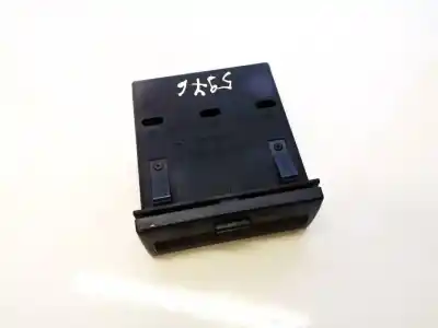Автозапчасти б/у бардачок за audi a4 avant (b5) 1.8 ссылки oem iam 8d0941561