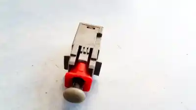 Second-hand car spare part switch for opel corsa c 1.2 16v cat (z 12 xep / lb4) oem iam references 55701396  869619858