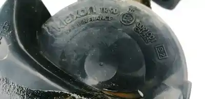 Pezzo di ricambio per auto di seconda mano corno per audi a4 avant (b5) 1.9 tdi riferimenti oem iam   