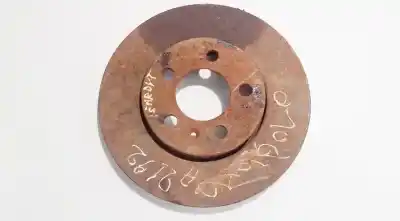 Peça sobressalente para automóvel em segunda mão DISCO DE TRAVÃO DIANTEIRO por VOLKSWAGEN POLO (9N3)  Referências OEM IAM   
