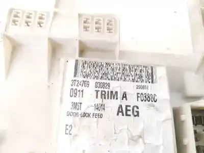 Peça sobressalente para automóvel em segunda mão luz interior por ford c-max, 2003.01 - 2007.06 1.6 duratorq 66kw 2003.01 - 2010.06 referências oem iam 3m51r045b54aa