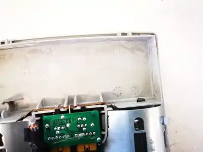Pezzo di ricambio per auto di seconda mano luce interna per audi a6, c5 2001.08 - 2005.01 facelift 1.9 tdi 96kw 2001.08 - 2005.01 riferimenti oem iam 4b0947105   Pezzo di ricambio per auto di seconda mano luce interna per audi a6, c5 2001.08 - 2005.01 facelift 1.9 tdi 96kw 2001.08 - 2005.01 riferimenti oem iam 4b0947105