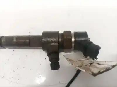 Pezzo di ricambio per auto di seconda mano iniettore per fiat stilo (192) 1.9 jtd / 1.9 jtd 115 active riferimenti oem iam 0445110119  