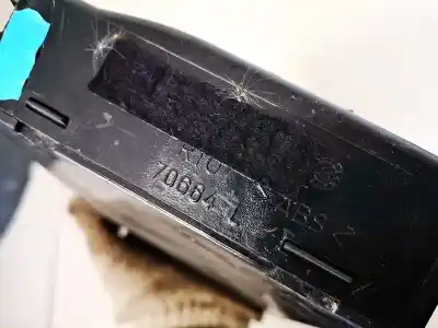Автозапчастина б/у бардачок для audi a6 avant (4b5) 2.7 t quattro посилання на oem iam 70664l  
