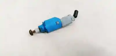 Tweedehands auto-onderdeel schakelaar voor renault scenic ii 1.5 dci diesel oem iam-referenties 8200168239