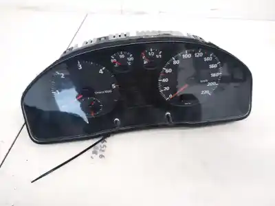 Автозапчастина б/у панель інструментів для audi a4 avant (b5) 1.9 tdi посилання на oem iam 88311225