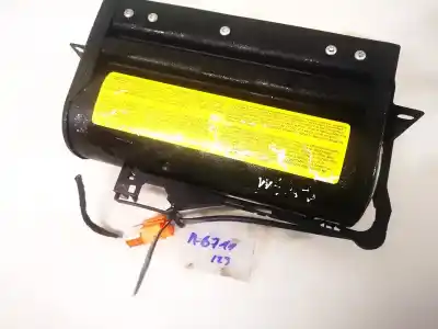 Автозапчасти б/у подушка безопасности передняя правая за volkswagen passat variant (3b5) 1.8 ссылки oem iam 3b0880204  