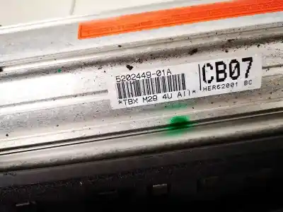 Автозапчасти б/у подушка безопасности передняя правая за mazda premacy (cp) 2.0 turbodiesel ссылки oem iam 520244901a  5202449-01a