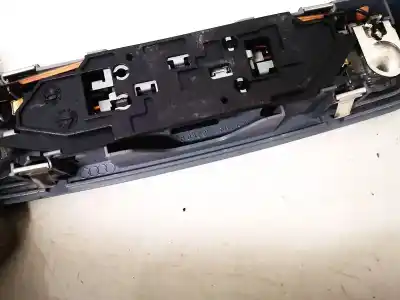 Автозапчастина б/у внутрішне світло для audi a4, b5 1999.09 - 2001.08 facelift 1.6 74kw 1994.11 - 2000.10 посилання на oem iam 8d0947111aa  