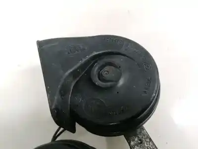 Second-hand car spare part horn for ford mondeo iii (b5y) 2.0 16v tddi / tdci oem iam references e30055306