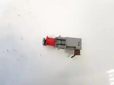 Автозапчастина б/у вимикач для opel astra h caravan 1.9 cdti посилання на oem iam 55701396  069619858