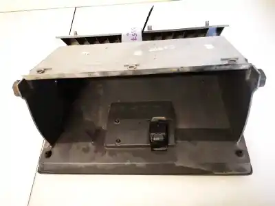 Pezzo di ricambio per auto di seconda mano scatola di guanti per ford transit connect (tc7) 1.8 tdci cat riferimenti oem iam 2t14v06015aaw  2t14-v06015-aaw