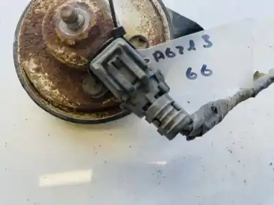 Pezzo di ricambio per auto di seconda mano corno per renault laguna (b56) 2.2 diesel riferimenti oem iam e120009  a71335