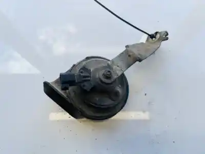 Pezzo di ricambio per auto di seconda mano corno per ford focus turnier (cak) 1.8 tddi turbodiesel cat riferimenti oem iam e335717   Pezzo di ricambio per auto di seconda mano corno per ford focus turnier (cak) 1.8 tddi turbodiesel cat riferimenti oem iam e335717