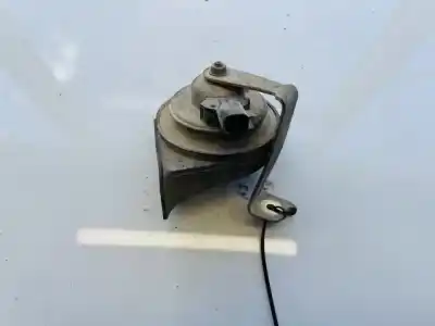 Pezzo di ricambio per auto di seconda mano corno per ford focus turnier (cak) 1.8 tddi turbodiesel cat riferimenti oem iam e335717   Pezzo di ricambio per auto di seconda mano corno per ford focus turnier (cak) 1.8 tddi turbodiesel cat riferimenti oem iam e335717