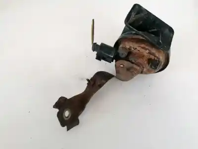 Автозапчастина б/у ріг для audi a3 (8l) 1.8 t ambiente посилання на oem iam e30052383  