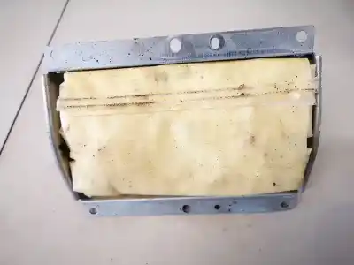 Second-hand car spare part front right air bag for volvo v70 ii (285) 2.5 tdi oem iam references 9467008
