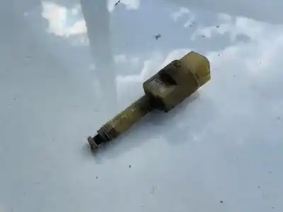 Автозапчастина б/у вимикач для volkswagen passat b5 (3b2) 1.9 tdi посилання на oem iam 4a0945515a