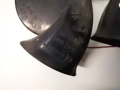 Автозапчастина б/у ріг для subaru legacy berl. b13 (bl) 2.5 se посилання на oem iam e13000094  