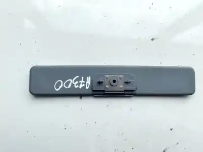 Автозапчастина б/у лівий натір для audi a3 (8l) 1.8 ambiente посилання на oem iam 8d0858555  