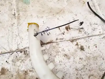 Second-hand car spare part windscreen washer bottle for mazda 2 (dy) 1.4 oem iam references 2s6117618ah  2n1117618-ah