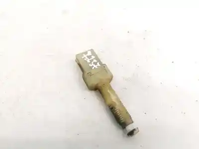 Tweedehands auto-onderdeel schakelaar voor audi 100 avant (c4) 2.5 tdi oem iam-referenties 443945515