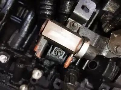 Peça sobressalente para automóvel em segunda mão bomba de ar secundária por mazda 3 (bk) 1.6 di turbo referências oem iam 9652570180