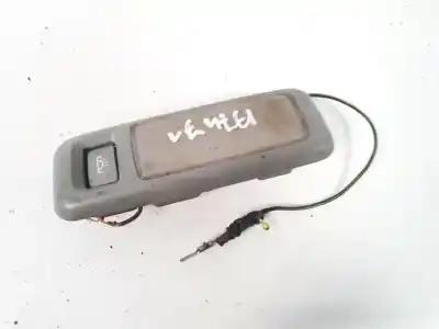 Second-hand car spare part interior light for ssangyong musso 2.9 70 kw oem iam references  Second-hand car spare part interior light for ssangyong musso 2.9 70 kw oem iam references