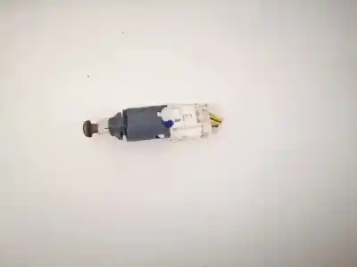 Pezzo di ricambio per auto di seconda mano Interruttore per RENAULT TWINGO 1.2 16V Riferimenti OEM IAM 8200168238B  8200168238-B