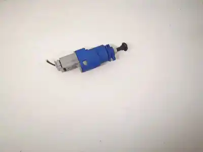 Second-hand car spare part switch for renault twingo 1.2 16v oem iam references 8200276359d