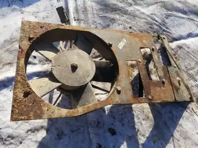 Pezzo di ricambio per auto di seconda mano elettroventola per audi a6 avant (c4) 2.5 tdi riferimenti oem iam 