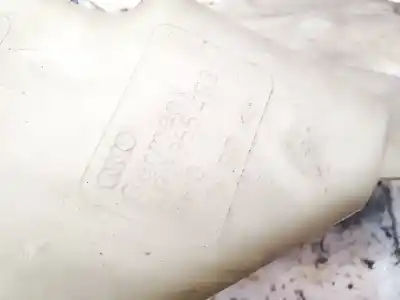 Second-hand car spare part windscreen washer bottle for audi a6, c5 1997.01 - 2001.08 2.4 121kw 1997.02 - 2005.01 oem iam references 4b0955453  