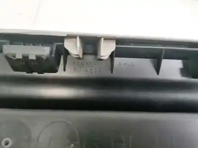 Автозапчасти б/у бардачок за chrysler 300c (le/lx) 3.5 ссылки oem iam 48876a  gp4076
