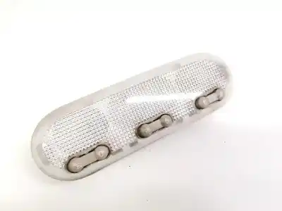 Tweedehands auto-onderdeel binnenlicht voor renault scenic ii 1.5 dci diesel oem iam-referenties 8200073234