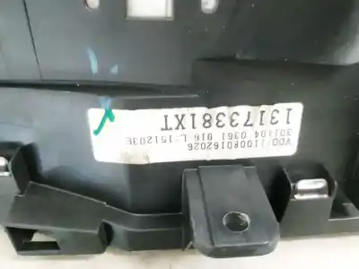 Peça sobressalente para automóvel em segunda mão quadrante por opel meriva b 1.7 16v cdti referências oem iam 13173381xt  110080162026