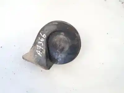 Pezzo di ricambio per auto di seconda mano corno per audi 100 avant (c4) 2.5 tdi riferimenti oem iam e335717  