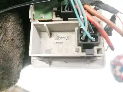 Автозапчастина б/у внутрішне світло для skoda octavia combi (1u5) 1.9 tdi посилання на oem iam 1u0959728   Автозапчастина б/у внутрішне світло для skoda octavia combi (1u5) 1.9 tdi посилання на oem iam 1u0959728