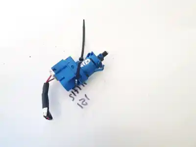 Pezzo di ricambio per auto di seconda mano interruttore per mazda 3 lim. (bl) 1.6 16v cat riferimenti oem iam   