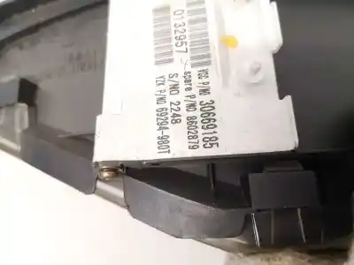 Peça sobressalente para automóvel em segunda mão quadrante por volvo v50 (545) 2.0 d referências oem iam 30669185  8602879