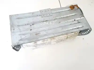 Автозапчасти б/у подушка безопасности передняя правая за audi a4 avant (b5) 1.8 20v turbo ссылки oem iam 8d0880201b