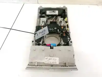 Автозапчасти б/у внутренний свет за audi a6 avant (4f5) 2.7 tdi ссылки oem iam 4f0951177  4f0910177